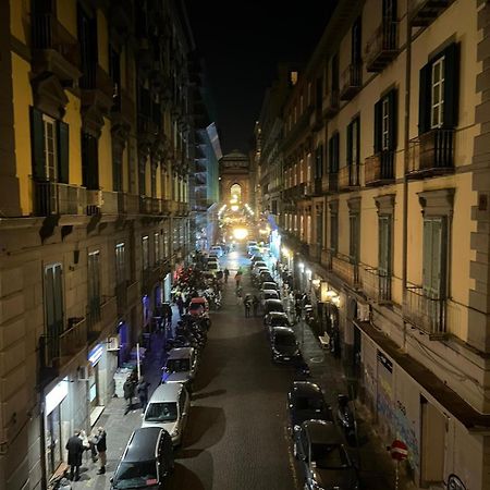 La Dimora Dei Borbone Apartment Naples Luaran gambar