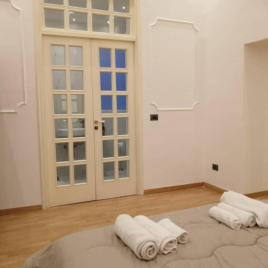 La Dimora Dei Borbone Apartment Naples Luaran gambar